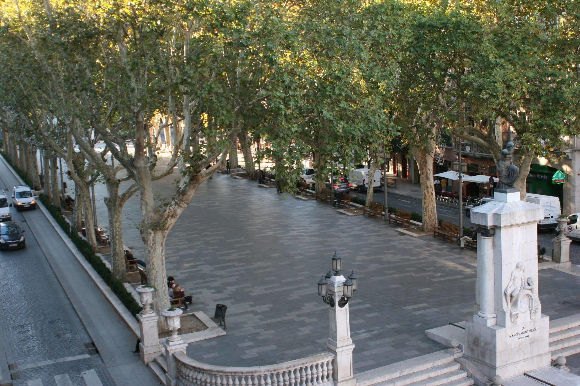 Hotel Rambla Figueres Dış mekan fotoğraf