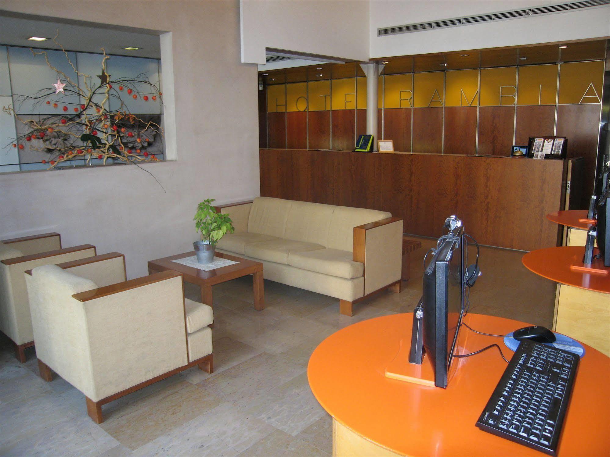 Hotel Rambla Figueres Dış mekan fotoğraf